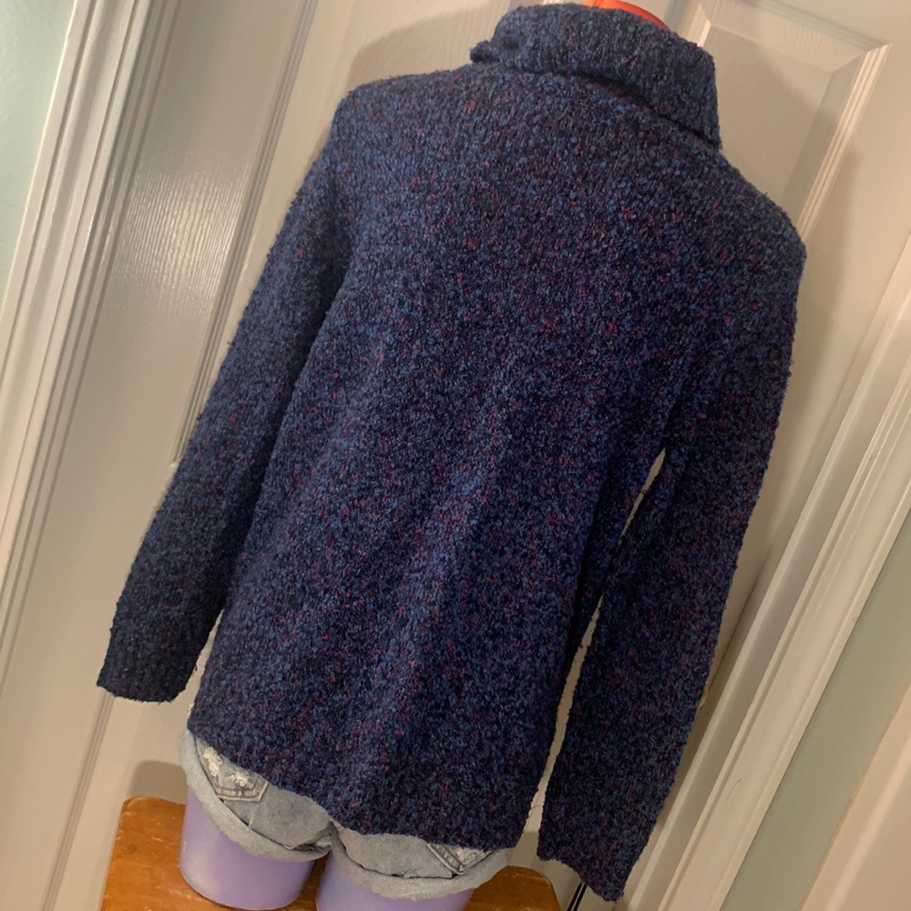 VINTAGE ERIKA Sweater - Picture 7 of 12